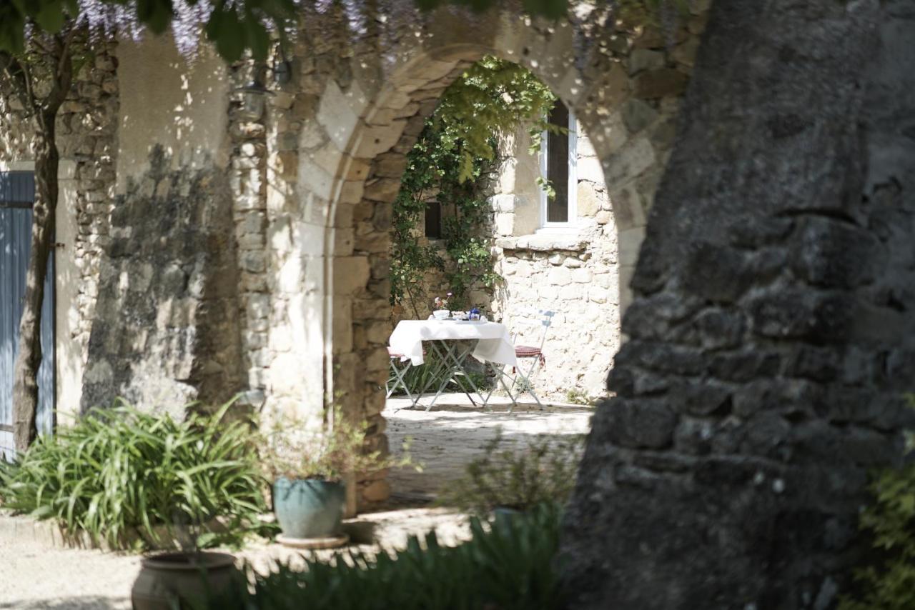 La Cour Du Marronnier Hotel Pont-de-Barret Luaran gambar