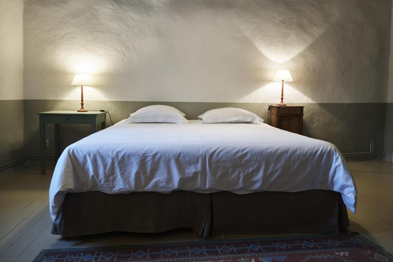 La Cour Du Marronnier Hotel Pont-de-Barret Luaran gambar